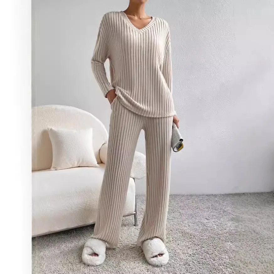 Two-piece Set Women Autumn New Fashion Casual Straight-leg Pants Temperament Loose V-neck Pit Strip Knitted Cover