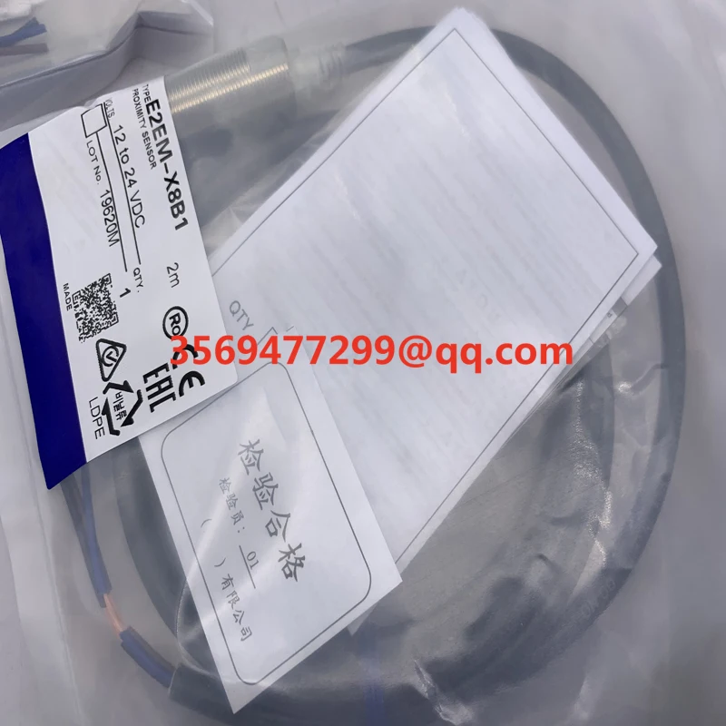 Brand new stock  E2EM-X15X1 E2EM-X15X2  Proximity switch sensor