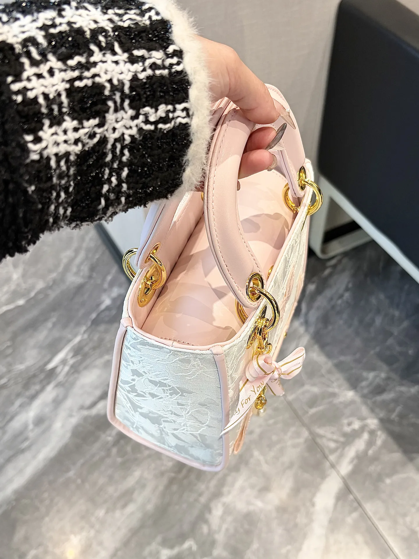 sac-a-main-femme-brode-tendance-mack-jennifer-pink-diana-2026-nouveau-sac-polyvalent-bandouliere