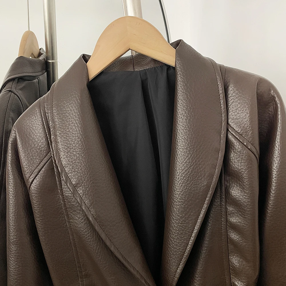 OFTBUY Neue Frühlings-Streetwear Damen Schicke Oversized PU-Lederjacke mit Revers, Lässiger Mantel mit langen Ärmeln, überschnittenen Schultern und Gürtel für Damen – Detail 4