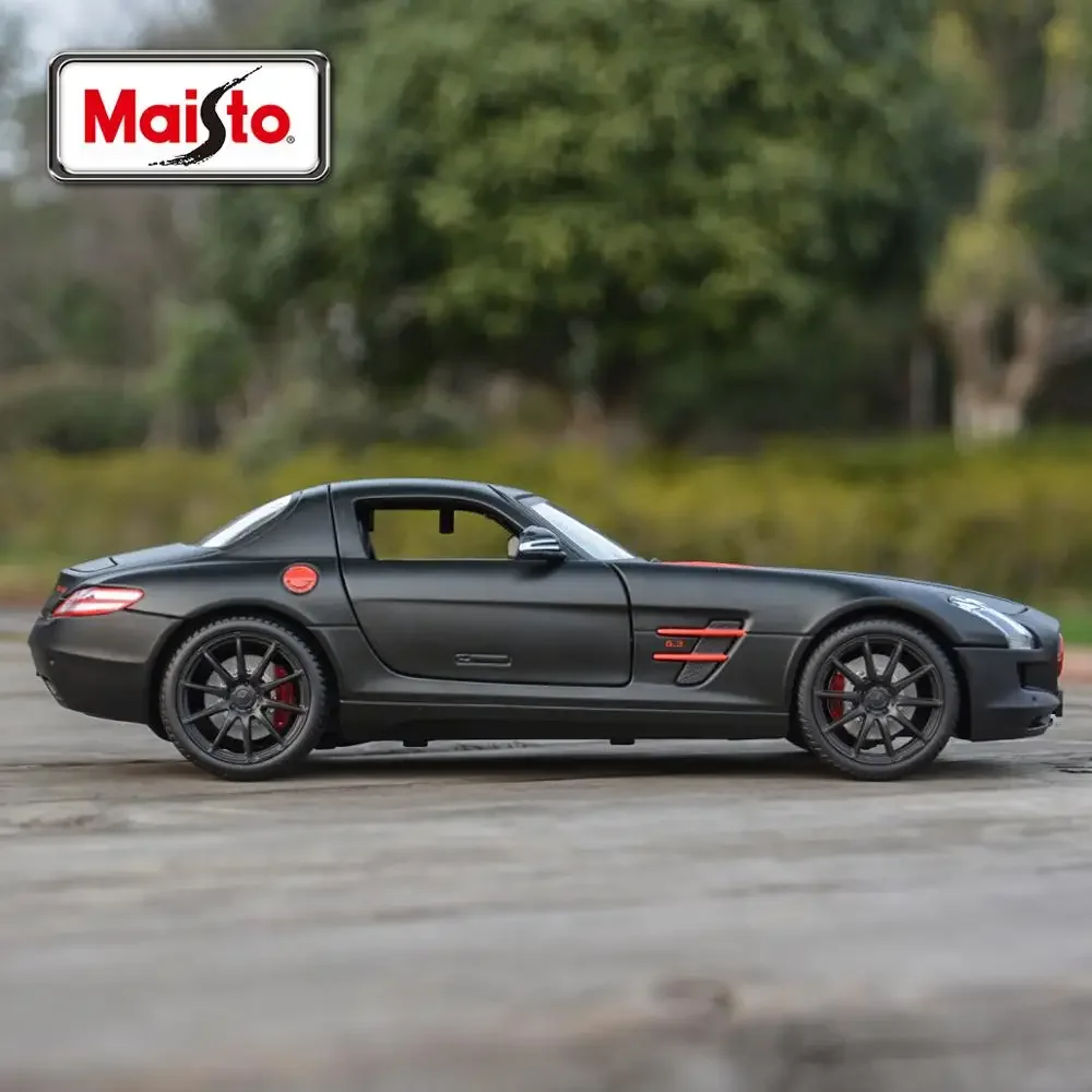 Maisto 1:18 Mercedes Benz SLS AMG High Simulation Diecast Car Metal Alloy Model Car kids toys collection gifts BG95