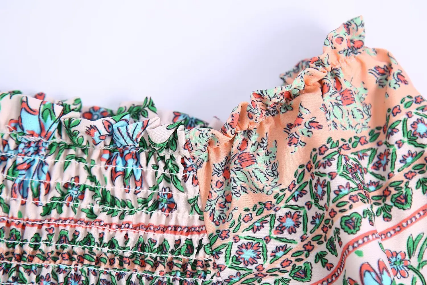 Puff Sleeve Crop Top Holiday Blouse Autumn Shirt Women BOHO Ruched Top Elastic Slash neck floral Print Pullover Shirt