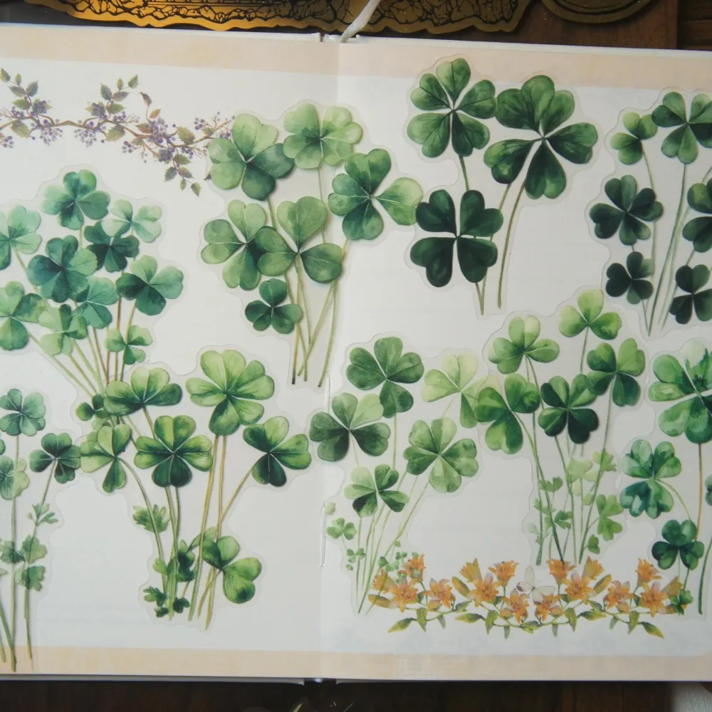

18pcs Green Fern Four Leaf Clover Ginkgo Maple Leaves PVC Sticker Scrapbooking DIY Gift Packing Label Decoration Tag