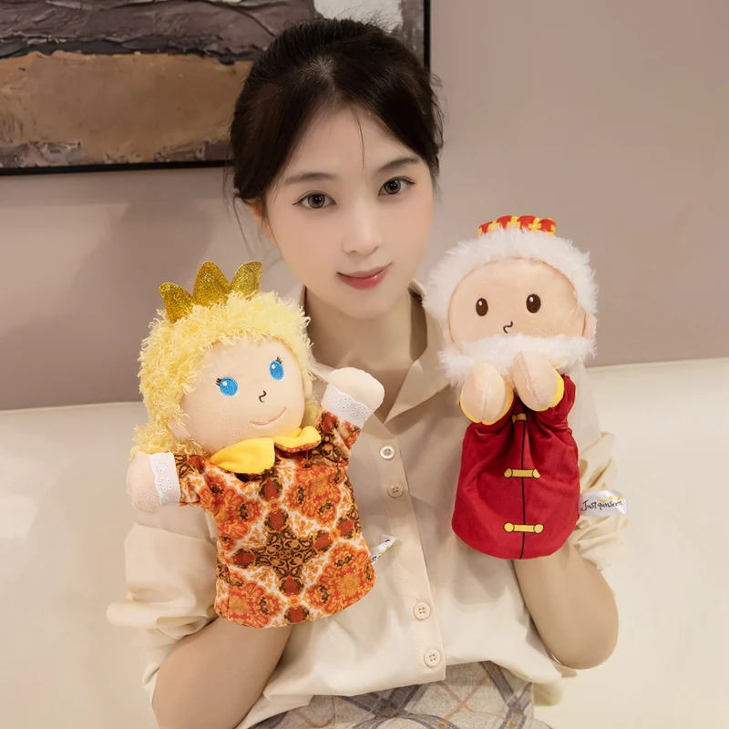 Leuke Sprookje Koninkrijk Serie Pluche Handpoppen Speelgoed Gezellige Cartoon Prins Prinses Vingerpoppetjes Grappige Kinderen Spel Props