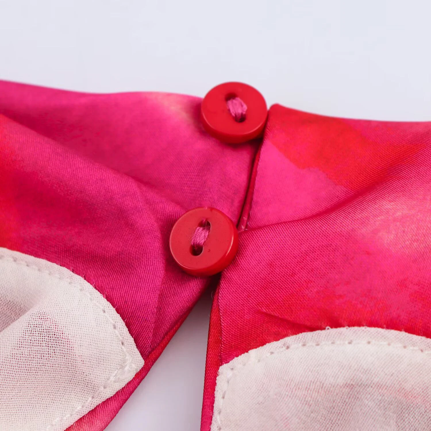 2025, Frühjahr/Sommer, neues Damen-MIDI-Kleid mit französischem Faltenkragen, Seidensatin, Textur, bedruckt, ärmellos