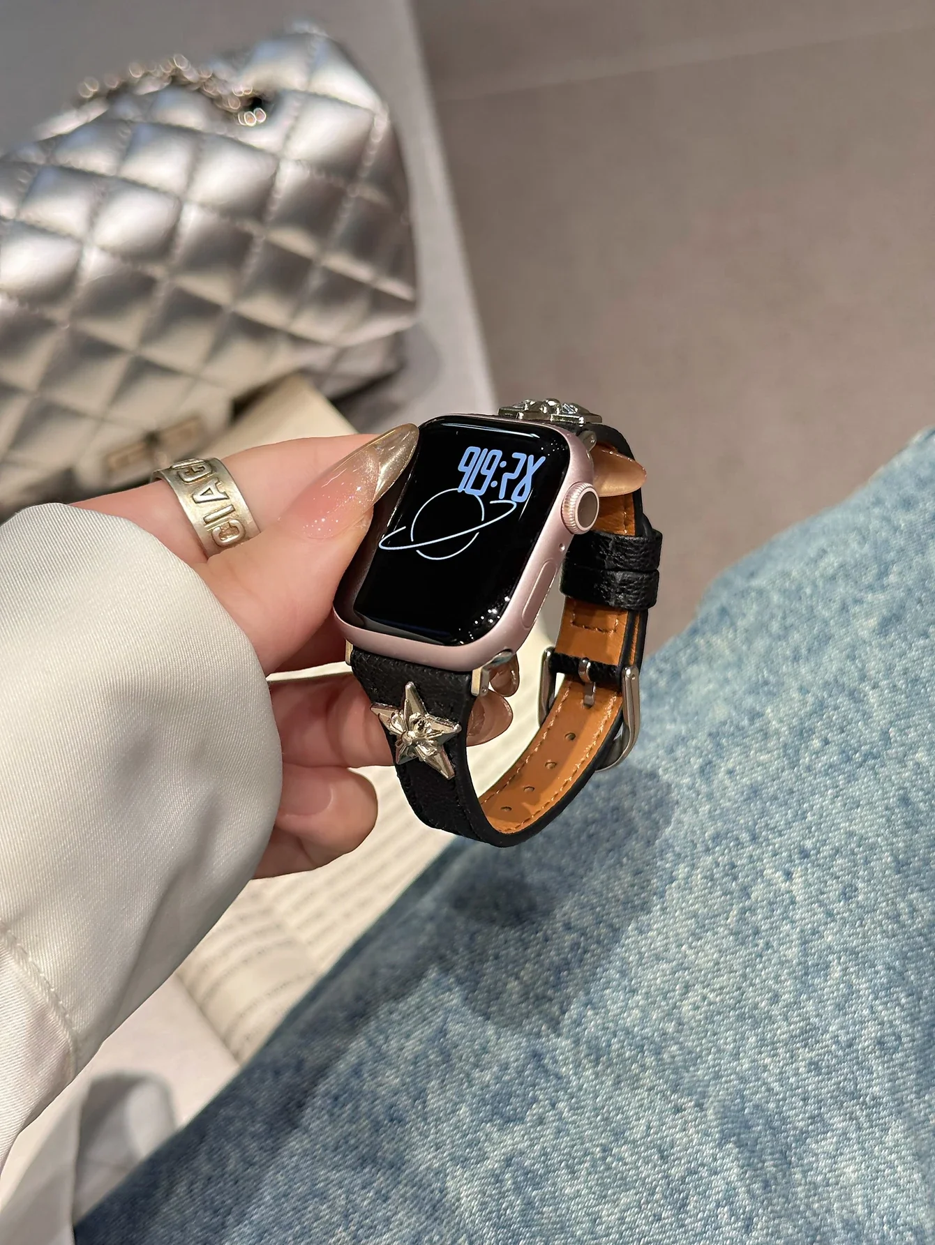 Модная кожаная петля со звездами для Apple Watch, женский ремешок 10/9/8/7/6/5/4/3/2/1 SE 38 мм 40 мм 41 мм 42 мм 44 мм 45 мм 46 мм 49 мм Ремешок