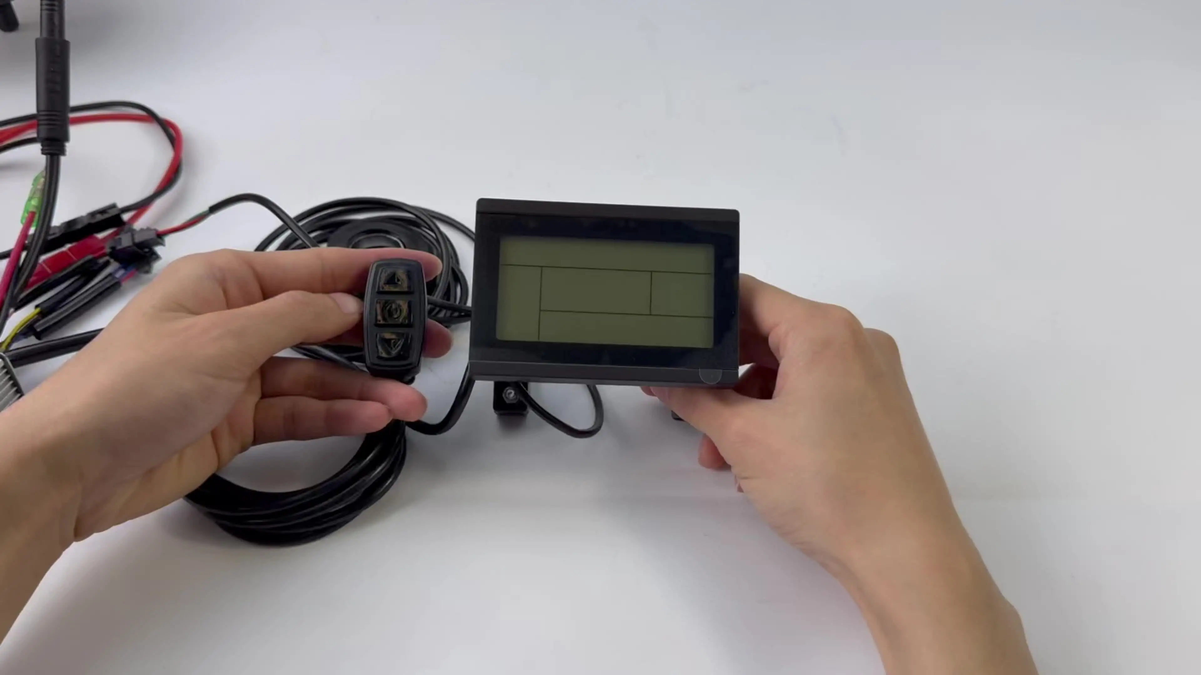 Ebike display kt lcd3/lcd3u 24v 36v/48v 72v ebike lcd sm/plug