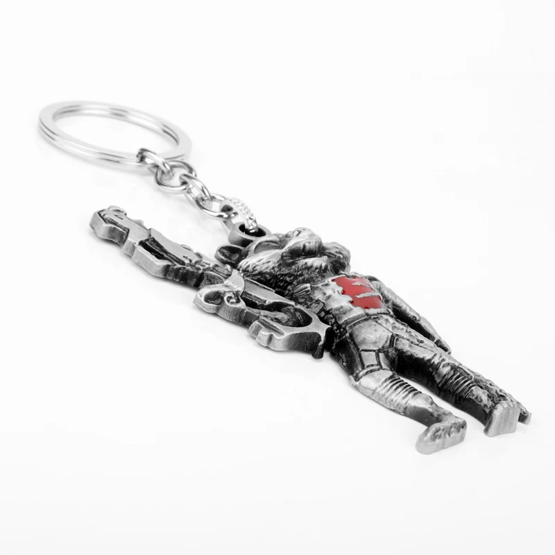 Catoon Animal Raccoon Pendant Keychain Movie Theme Raccoon Holding Gun Shape Metal Alloy Keyring Jewelry Cosplay Props Gift