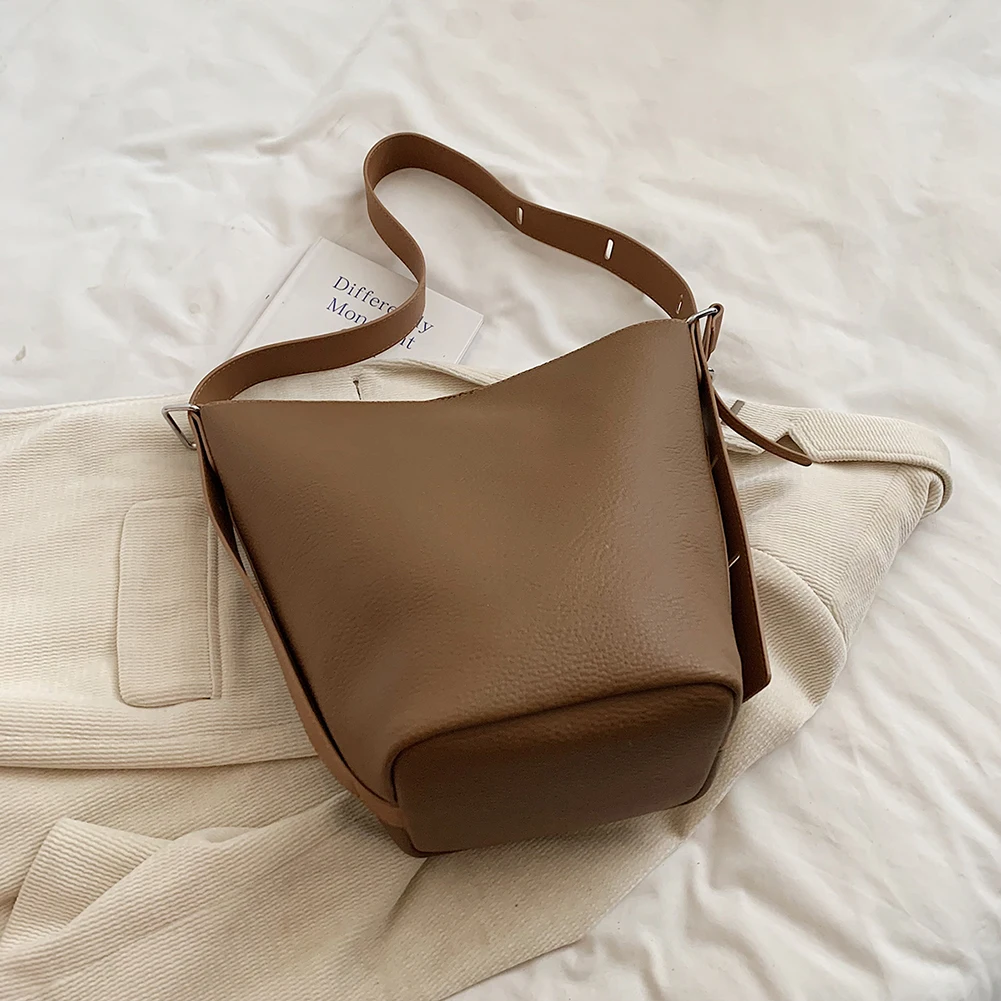 حقيبة دلو للنساء بحزام كتف قابل للتعديل من الجلد النباتي مع جيب داخلي وحقيبة كروس وحقيبة هوبو للسفر في العمل #4