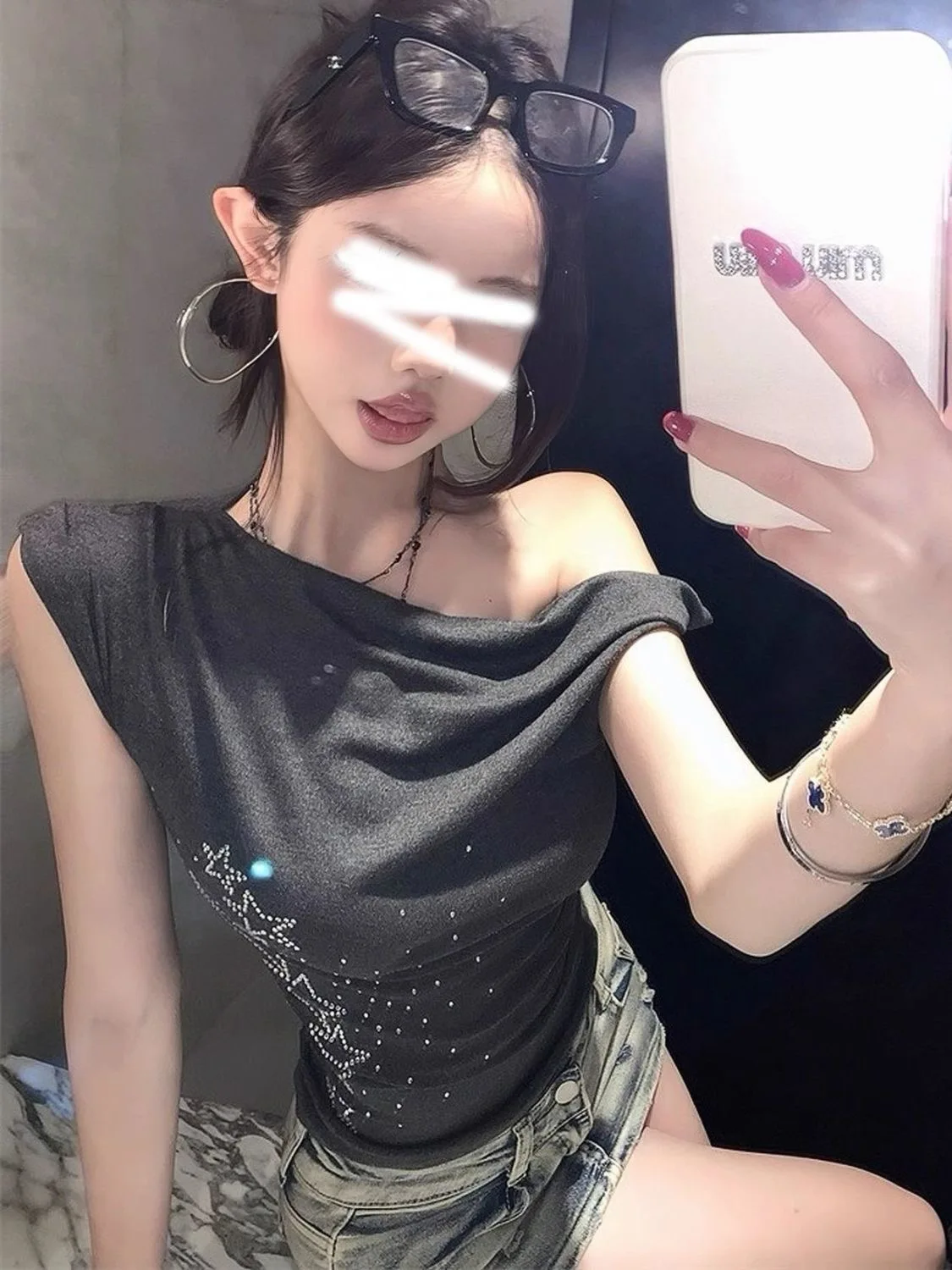 Kimotimo Diamonds Off Shoulder Short Sleeve T-shirt Women American Retro Slim Fit Spicy Girl Crop Top Sexy Street Y2k Chic Tees
