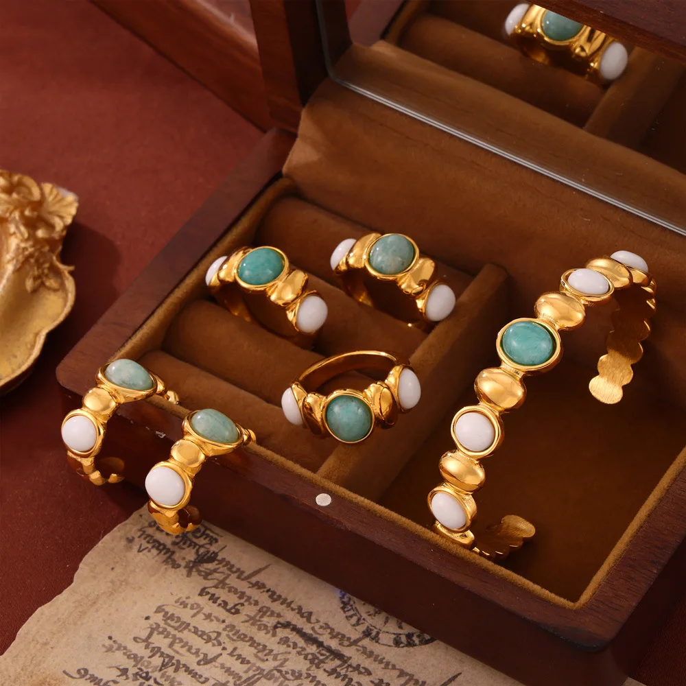 

Fashion Hot Selling Niche Personalized Bracelets Rings Earrings Geometric Splicing Round Bead Design Vintage Women's Jewelry Set