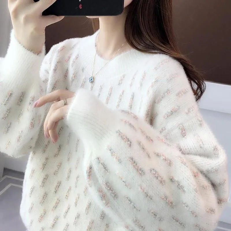 New Autumn and Winter Fashion Lazy Style Imitation Ferret Round Neck Thickened Loose Versatile Western Women\'s Knitted Sweater