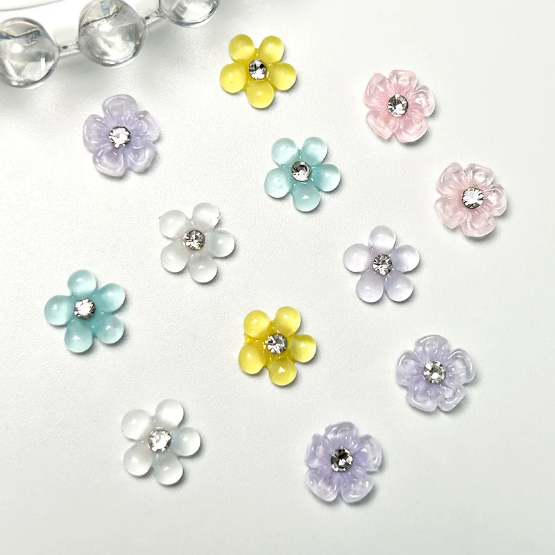 30Pcs New Summer Ice Penetrating Point Diamond Five Petal Flower Nail Accessories Rural Fresh Flower Nail Decoration