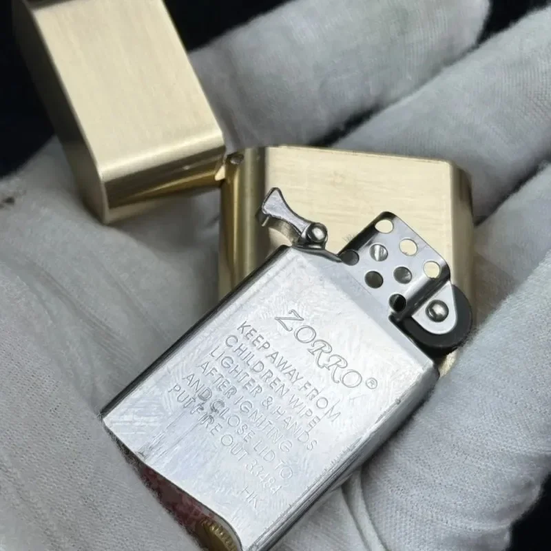 CNC Process Narrow fuel lighter Pocket Lighter Small Armor Thickened Brass Oil Lighter Gadgets Smoking Accessorie
