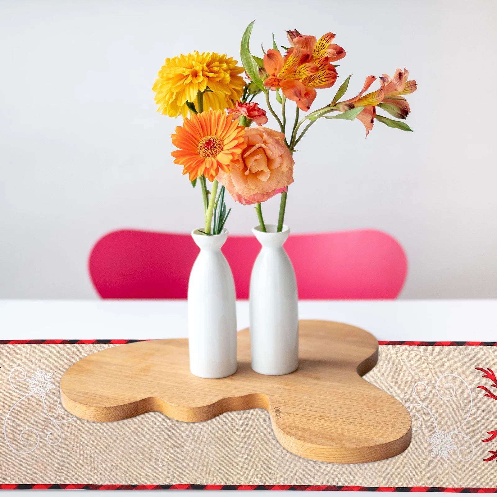 

Decorative Tablecloth Christmas Theme Table Cover Bright Colors Charming Chic Machine Washable Suitable Banquet Holiday