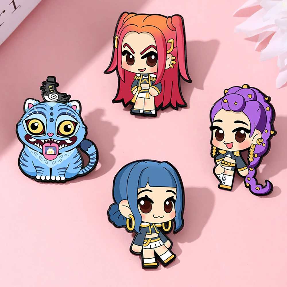 4 قطعة Kpop شيطان الصيادين Huntrix دبابيس معدنية المينا دبابيس الملابس على ظهره شارة التلبيب مجوهرات مضحكة هدية للأطفال الأصدقاء