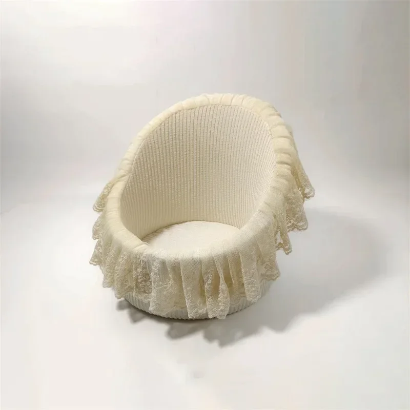 soft-knitted-round-posing-sofa-chair-lace-decor-accessory-prop-fit-portrait-shooting-indoor-studio-photography-scene-arrangement