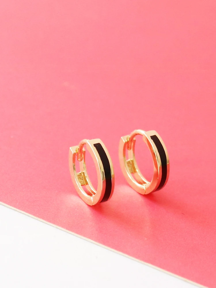 boucles-d'oreilles-clous-en-or-10k-pour-femme-noires-unies-polyvalentes-style-cool-manchettes-d'oreille-creoles-accessoires-de-bijouterie-blueberry-home