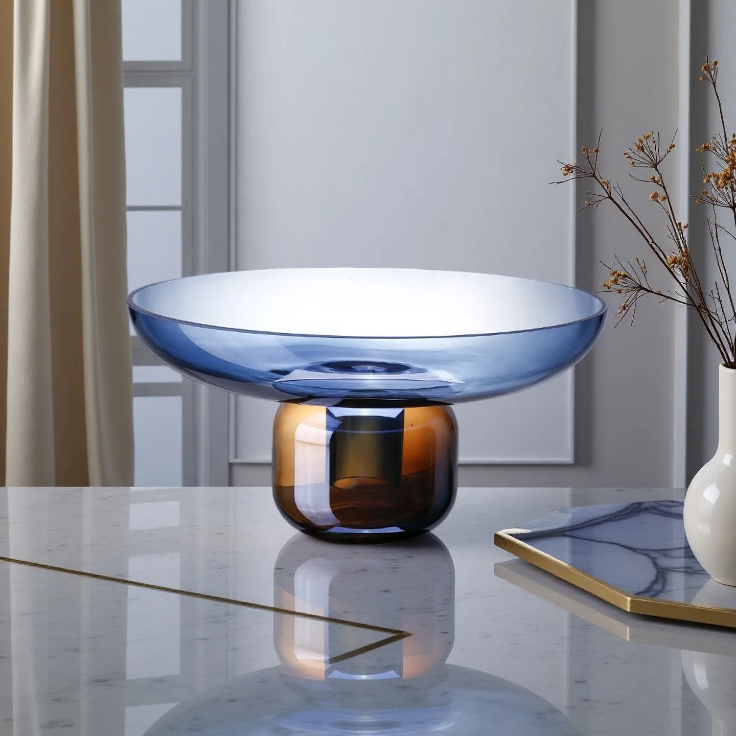 Simple and creative glass fruit plate, household high-end snacks, dried fruit disc tray, living room coffee table vase ornament