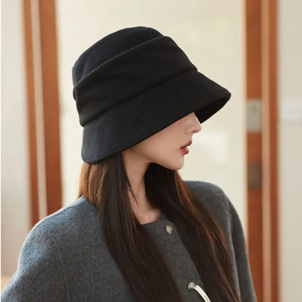 

Solid Colors Soft Winter Bucket Hat Woolen Cloth Windproof Winter Cap Outdoor Thickened Warm Faux Fur Cap for Women Girl