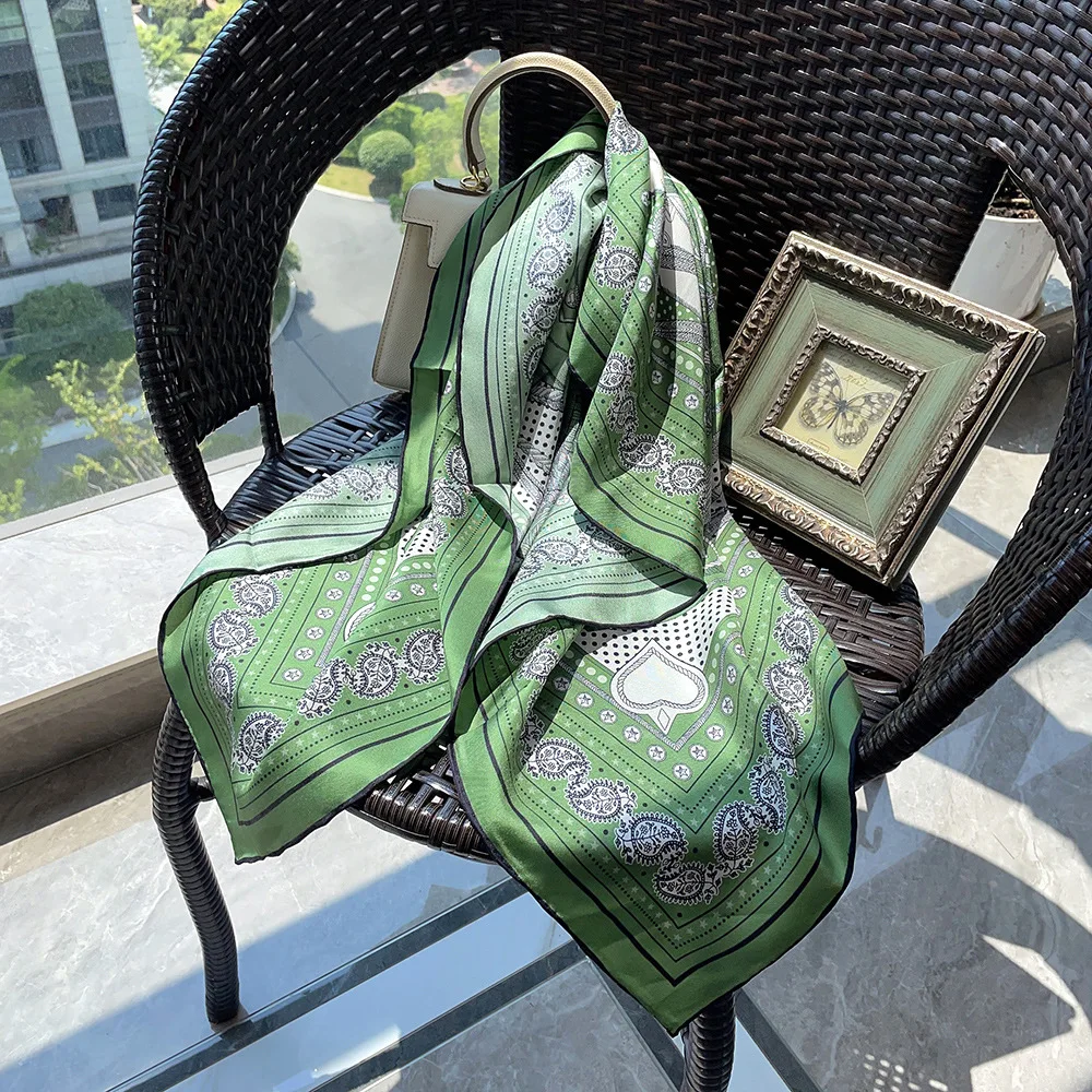 Green Silk Square Scarf for Bag Luxury Brand Handrolled Edge Shawls Bandanas Hijab Scarves for Ladies Foulard Christmas Gift