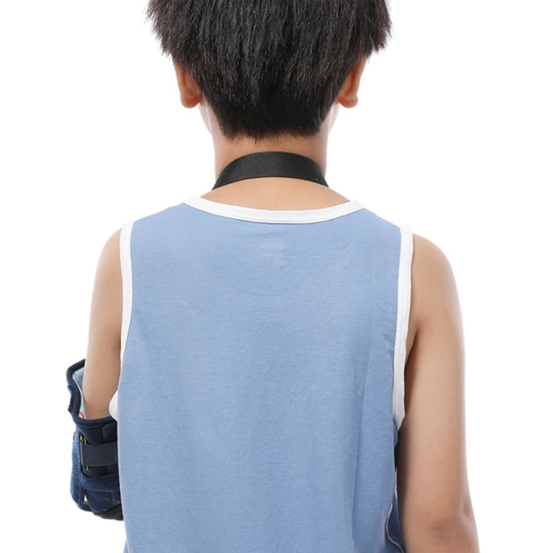 Elbow Restraints for Children Protective Restraints for Arm Fractures and Dislocations Humerus Fractures