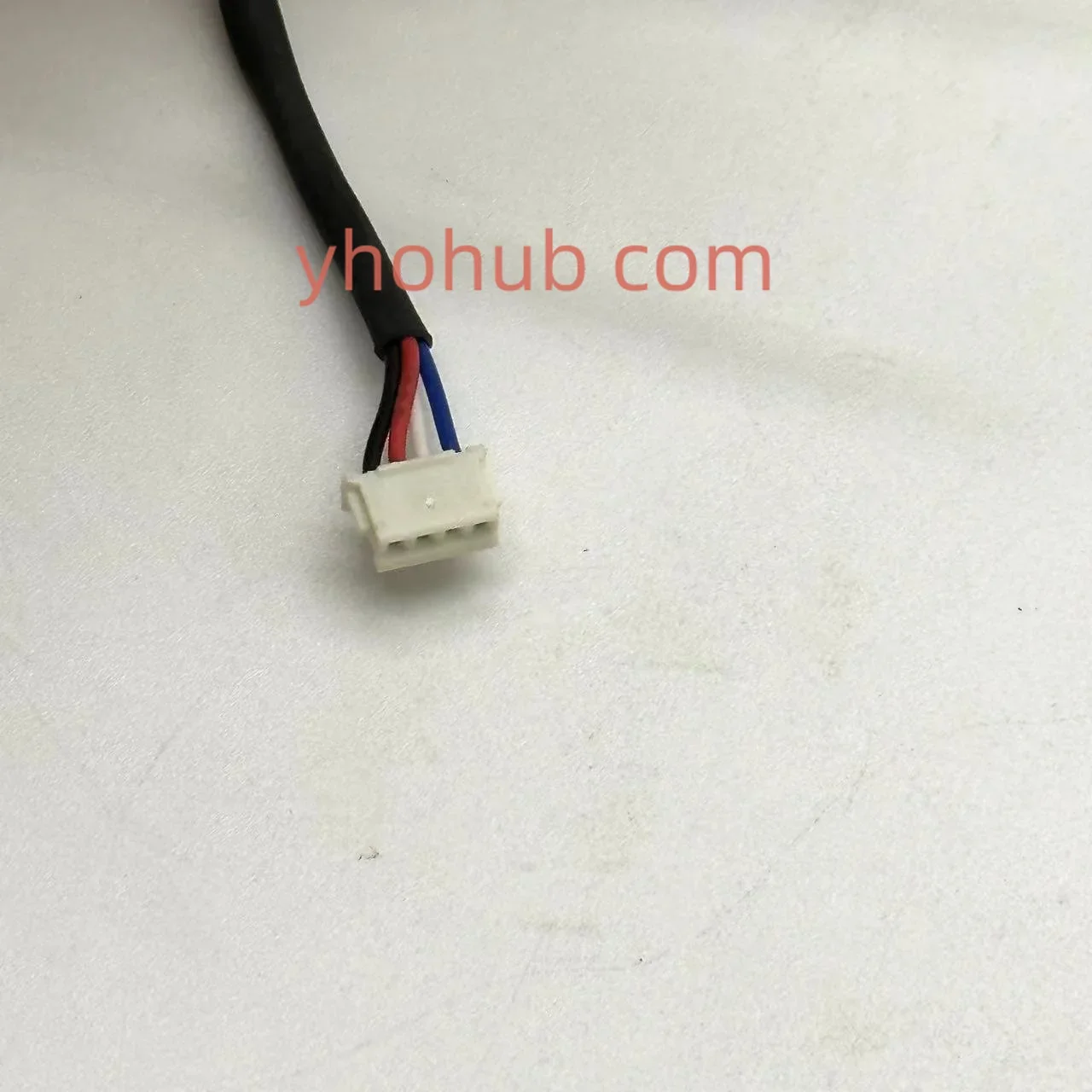 AVC DB04028B12U P375 DC 12V 0.66A 40x40x28mm 4-Wire Server Cooling Fan