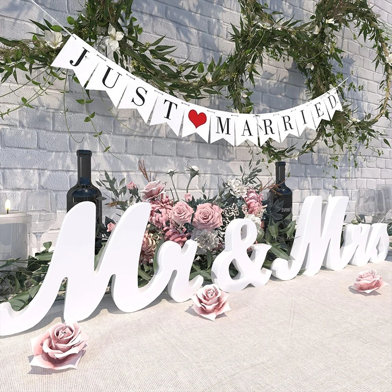 Wooden Mr & Mrs Sign Wedding Table Top Just Married Banner Bridal Shower Photo Booth Props Rustic Vintage Wedding Party Decor