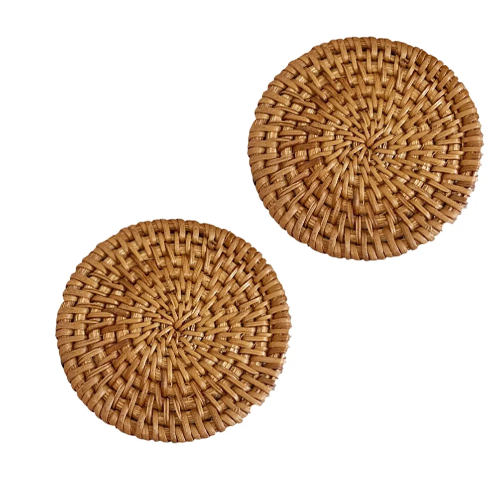 

2pcs Rattan Coasters Light Weight Natural Woven Teacup Mats for Home Bar Patio Seating Retro Style Perfect Gift