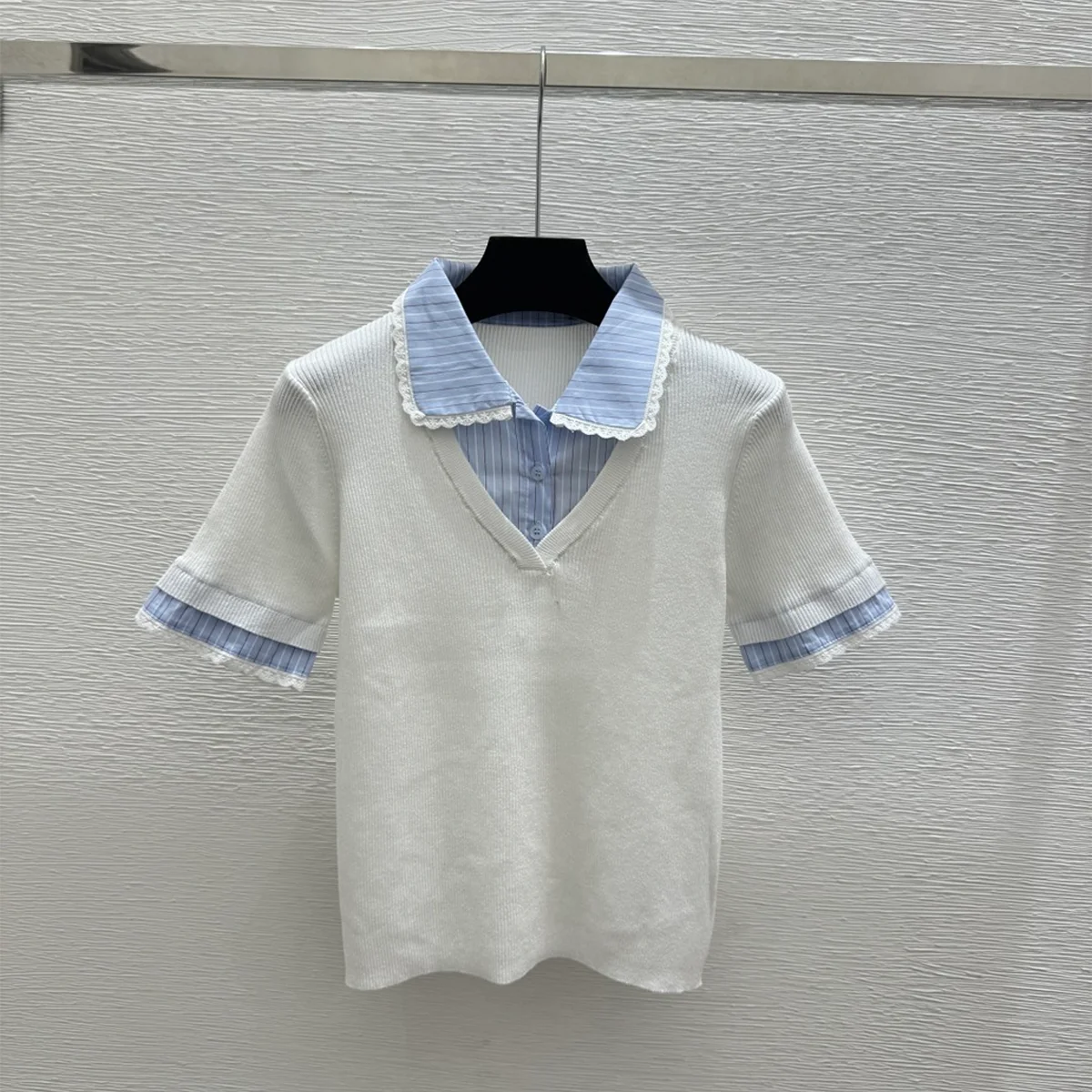 2026 high-quality women's Korean fake two-piece knitted top with striped lapel and lace patchwork short sleeved shirt--hb801