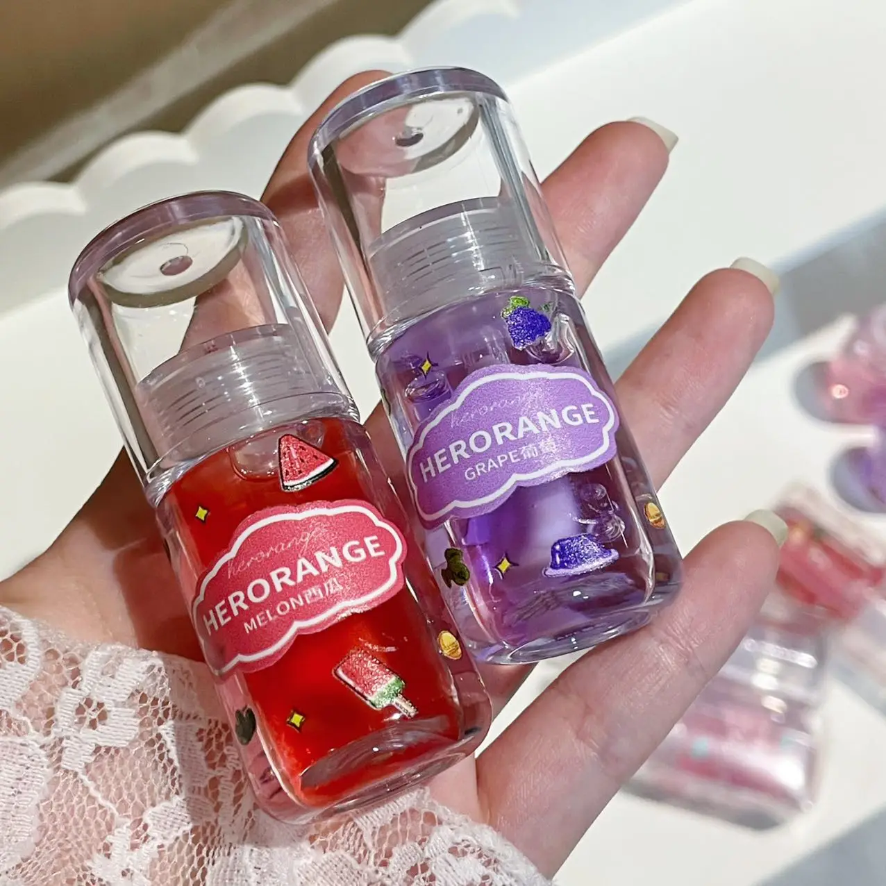 ملمع شفاه HERORANGE HR450 يقلل من الجفاف، ويقلل من خطوط الشفاه، ويوفر ملمع شفاه مرطبًا وشفافًا