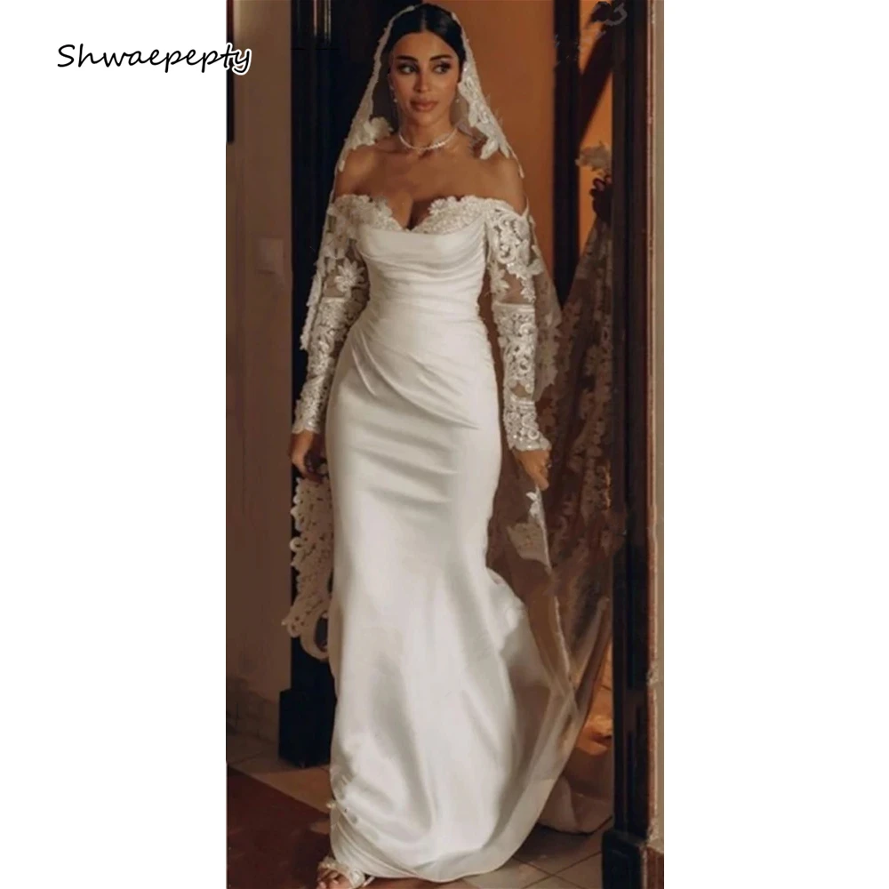 Off Shoulder Mermaid Wedding Dresses With Lace Long Sleeves Sweetheart Neck Pleats Ivory White Satin Elegant Bridal Gown