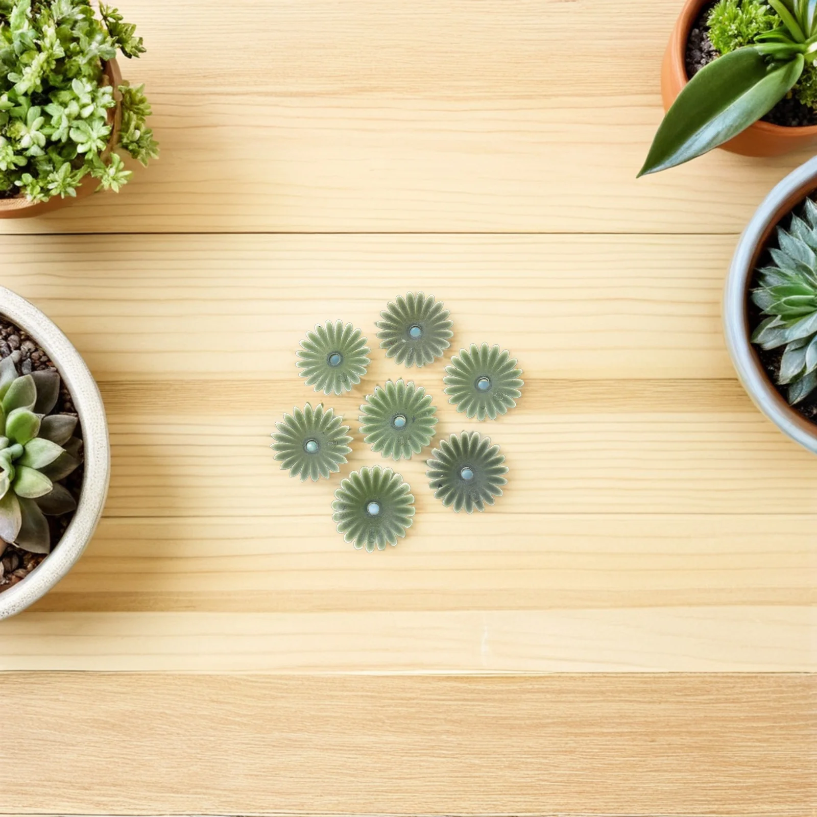 

100pcs Artificial Green Plastic Sepals Caps Floral Arrangement Supplies Flat Bottom Stem Base Replacement For Chrysanthemums