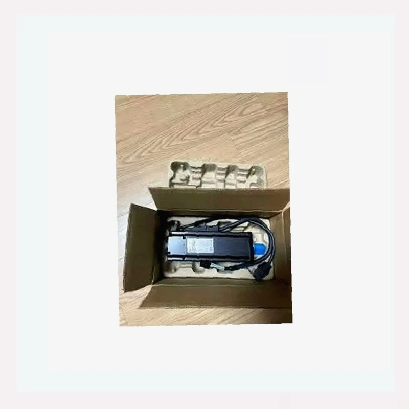 Heavy ASD-B3-5543-L Servo Drive 5.5KW 380V 3-Phase for Large Machinery and Extruders