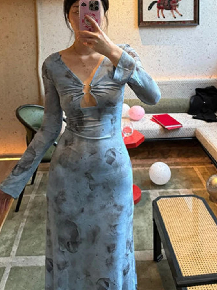 

Sexy Long Sleeve Tie-Dye Floral Maxi Dress Women Elegant Slim Fit V-Neck Full-Length Dress Summer Party Evening Outfit 2025 New