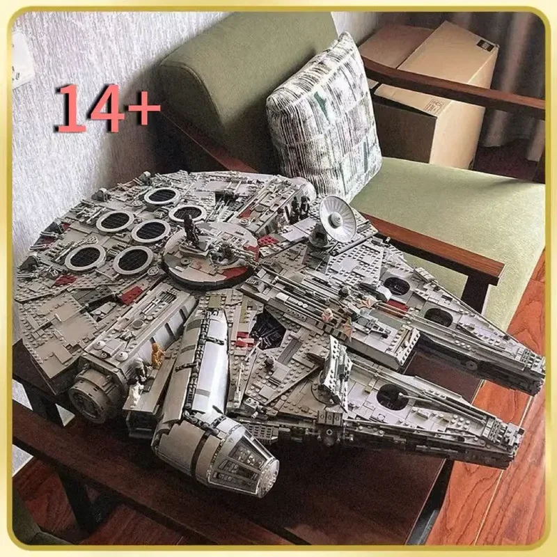 الفاخرة الألفية الكبيرة الصقر سفينة الفضاء صعوبة عالية تجميع لغز 8445 قطعة نموذج الطوب هدية عيد ميلاد