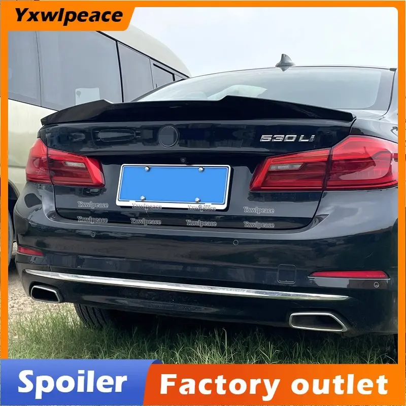 M4 Style ABS Glossy Black Rear Trunk Lip Spoiler Wing Body Kit Accessories for BMW 5 Series G30 2018 2019 2020 2021 2022