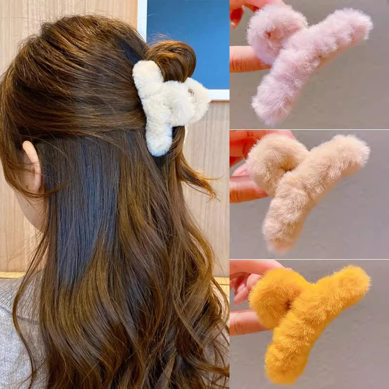 Mini Plush Hair Claw Elegant Acrylic Hairpins Faux Fur Hair Clip Barrette Crab Headwear for Women Girls Hair Accessories