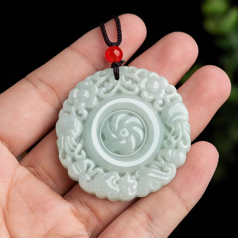 Flowers Bloom, Wealth and Fortune Come and Go, and Ice Seed Pendants and Pendants Come and Go