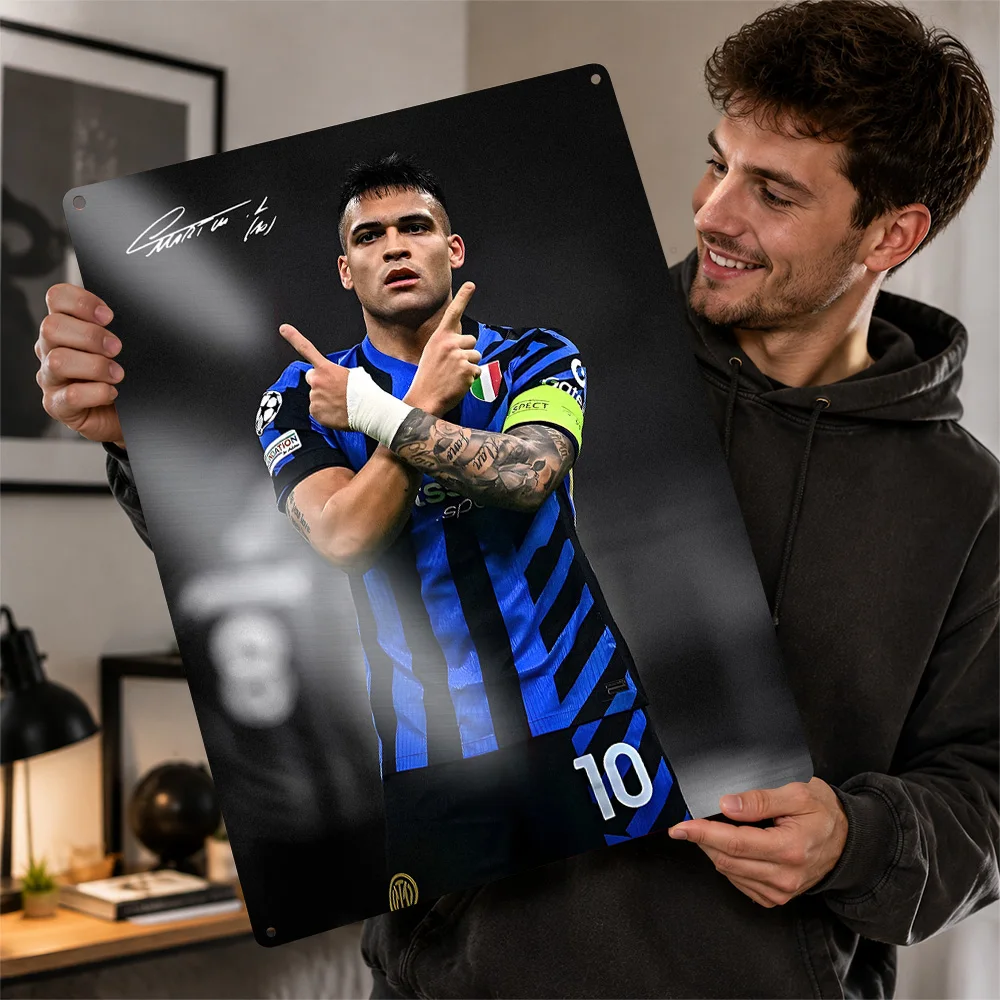 Lautaro Martinez Inter Mailand Feier 3D-Textur Metallposter Personalisiertes Wandkunst Blechschild Geschenk für Männerhöhle Dekoration Zimmer