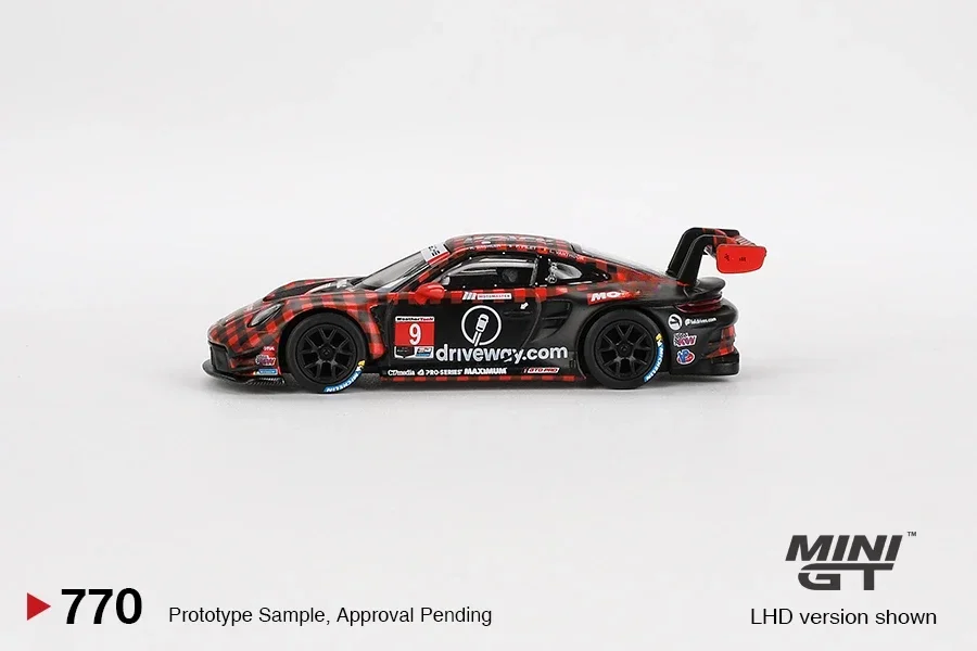 MINIGT 1:64  R #9 GTD PRO Pfaff Motorsports Diecast Model Car