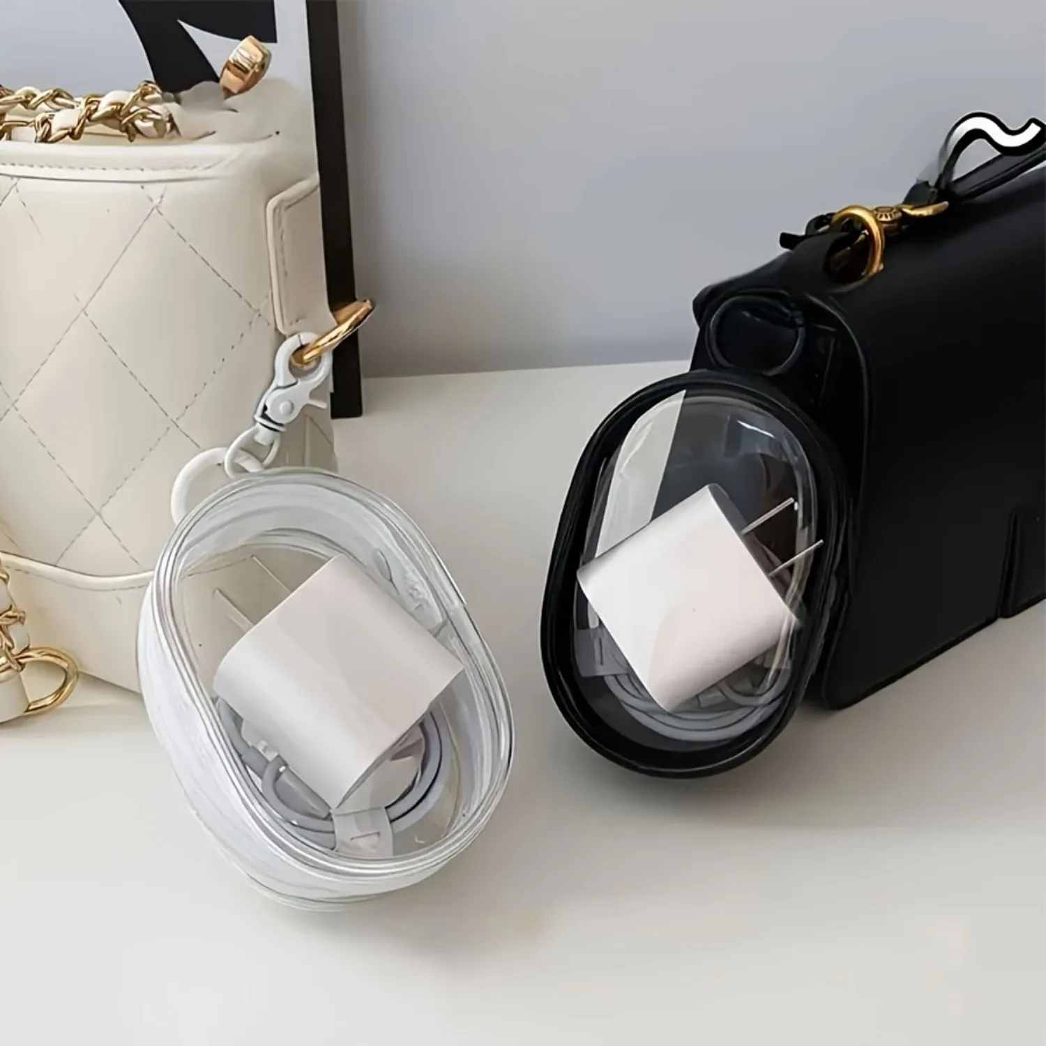 Round Transparent Tech Storage Bag 5