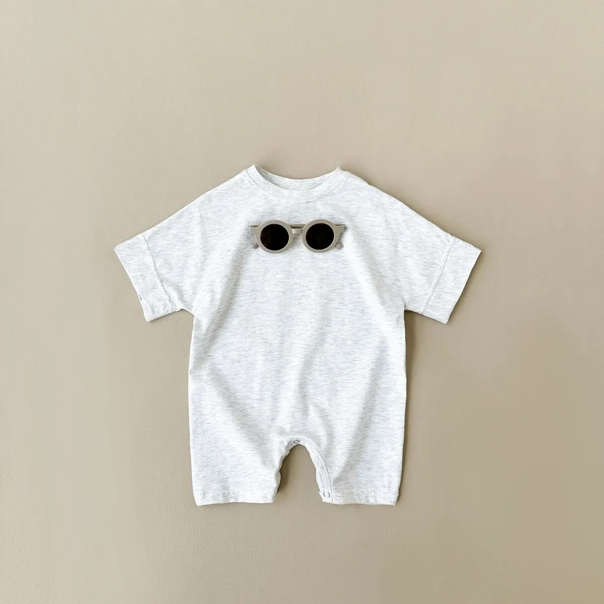 2024 Korea New Fashion Boys Girls Baby Bodysuit Solid Summer Short Sleeve Newborn Romper Creeper Clothing