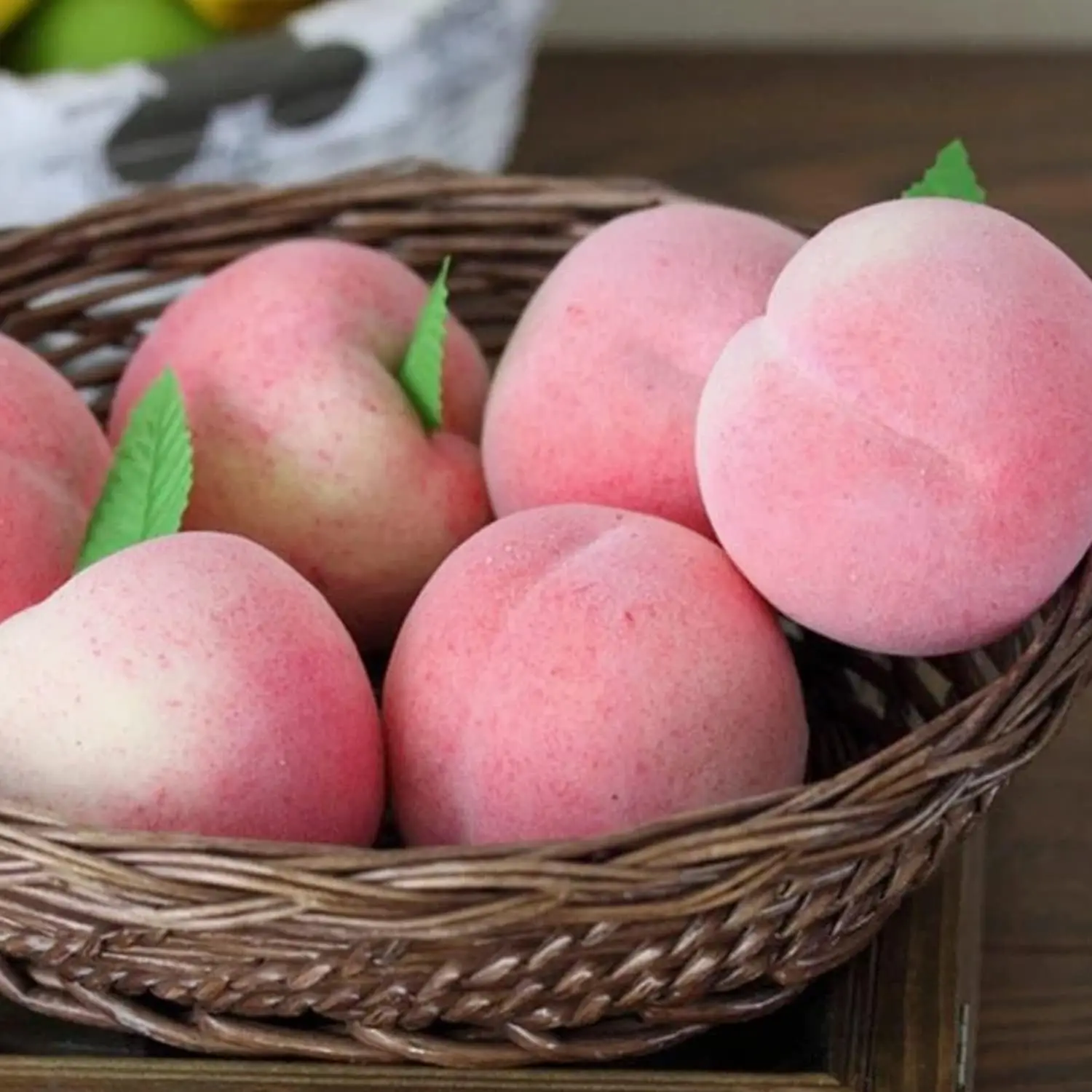 5Pcs Artificial Juicy Peaches Simulation Fake Fruits Peaches with Leaf Photo Props Home Decoration