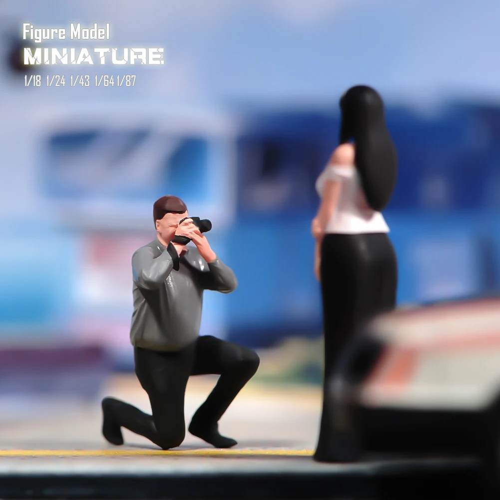 1/87 1/64 1/43 1/24 1/18 Anime Characters A Photographer And His model Scene Figure Model Miniature Dolls Toy For Collection
