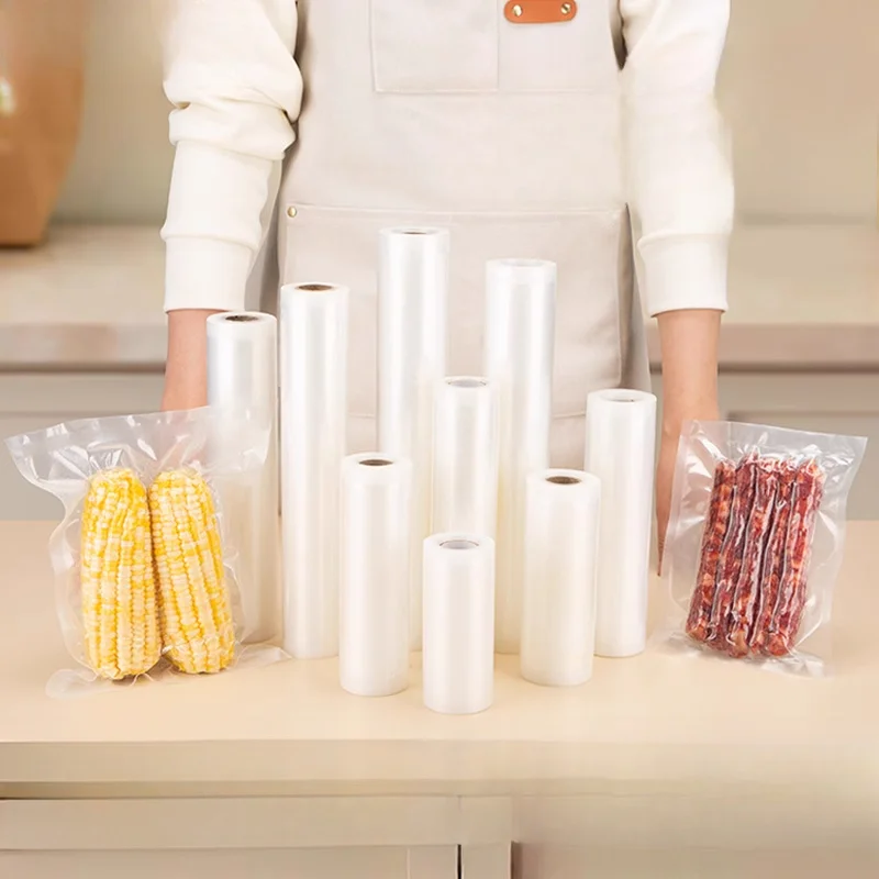 ถุงม้วนแบบสุญญากาศในหลากหลายขนาดเหมาะสำหรับการทำอาหารที่อุณหภูมิต่ำและการเก็บรักษาอาหารแช่แข็ง ช่วยยืดอายุการเก็บรักษาอาหารให้ยาวนานขึ้น เหมาะสำหรับใช้ในบ้าน