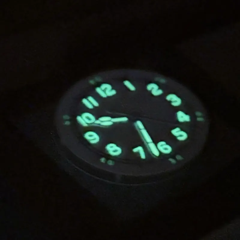 Watch Parts Vintage Style 28.5mm White Sterile Dial Super Green Luminous Date Window Suitable For NH35/36 Automatic Movement