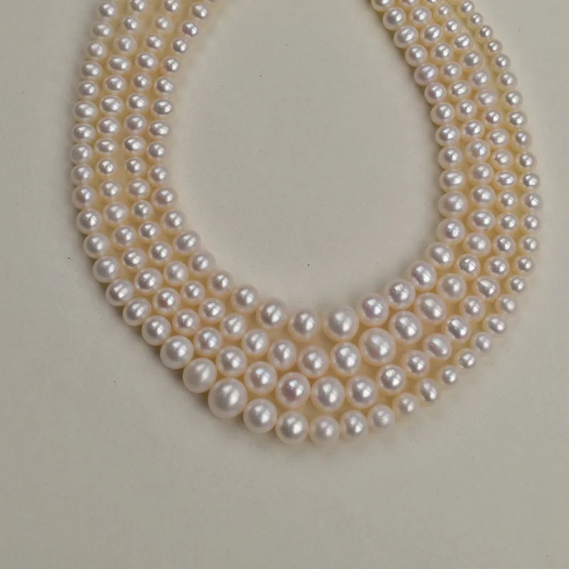 

Egg Round Pearl Tower Chain
