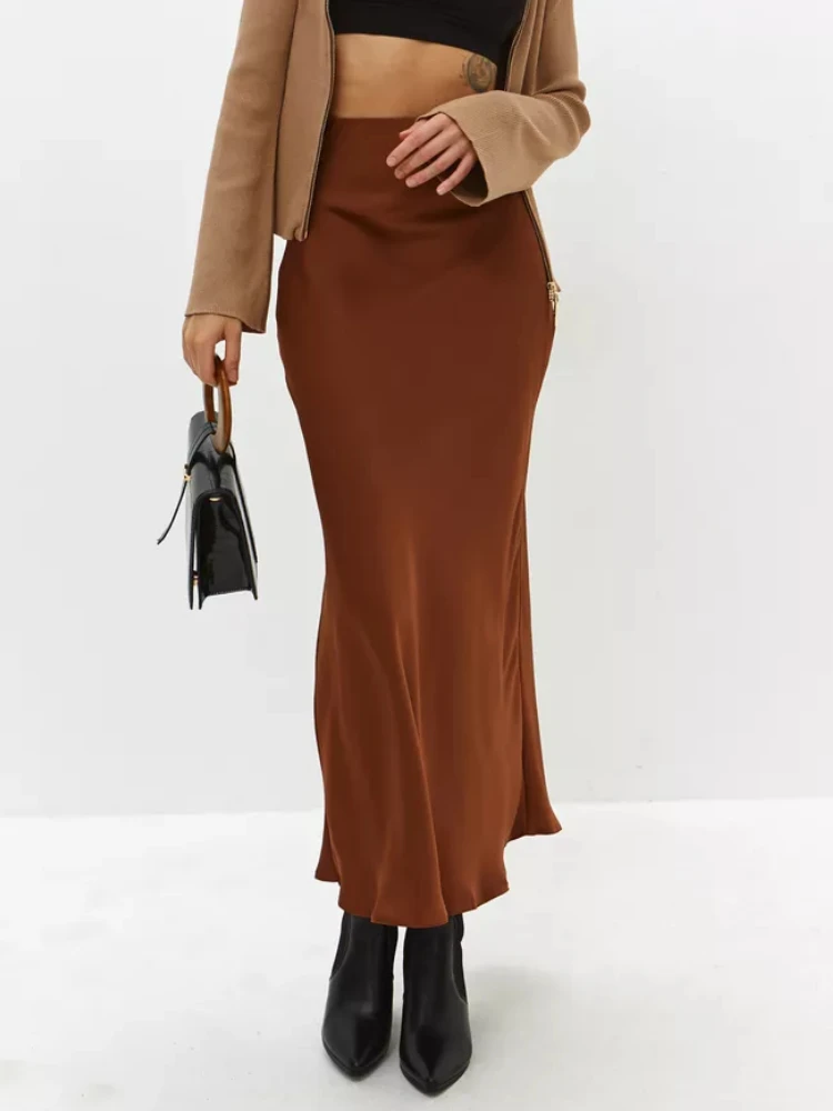 黒人女性のスカートファッション気質エレガントロングスカート2025秋新作シンプル快適シャンパン色伸縮性ハイウエストスカート