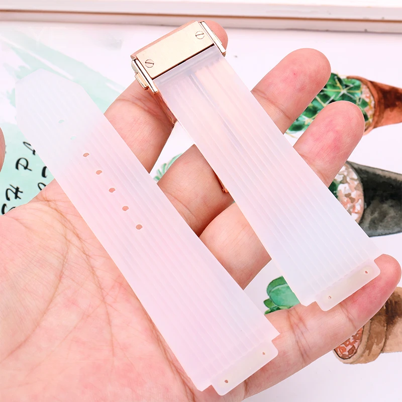 Hublot Yubo-Classic أحزمة ساعات مرنة مقاومة للماء ، سلسلة انصهار كلاسيكية ، مرنة ومريحة ، سوداء ، زرقاء ، بيضاء ، 26x19mm